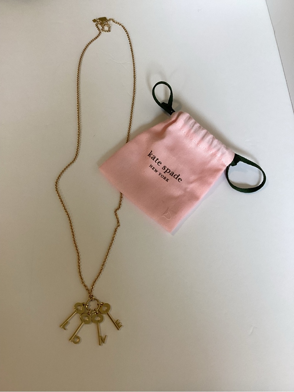 Kate Spade New York LOVE Key Pendant Necklace Rare Archived Dust Bag - Picture 8 of 12